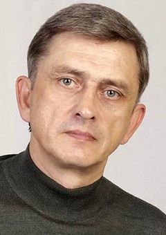 Анатолий Петров